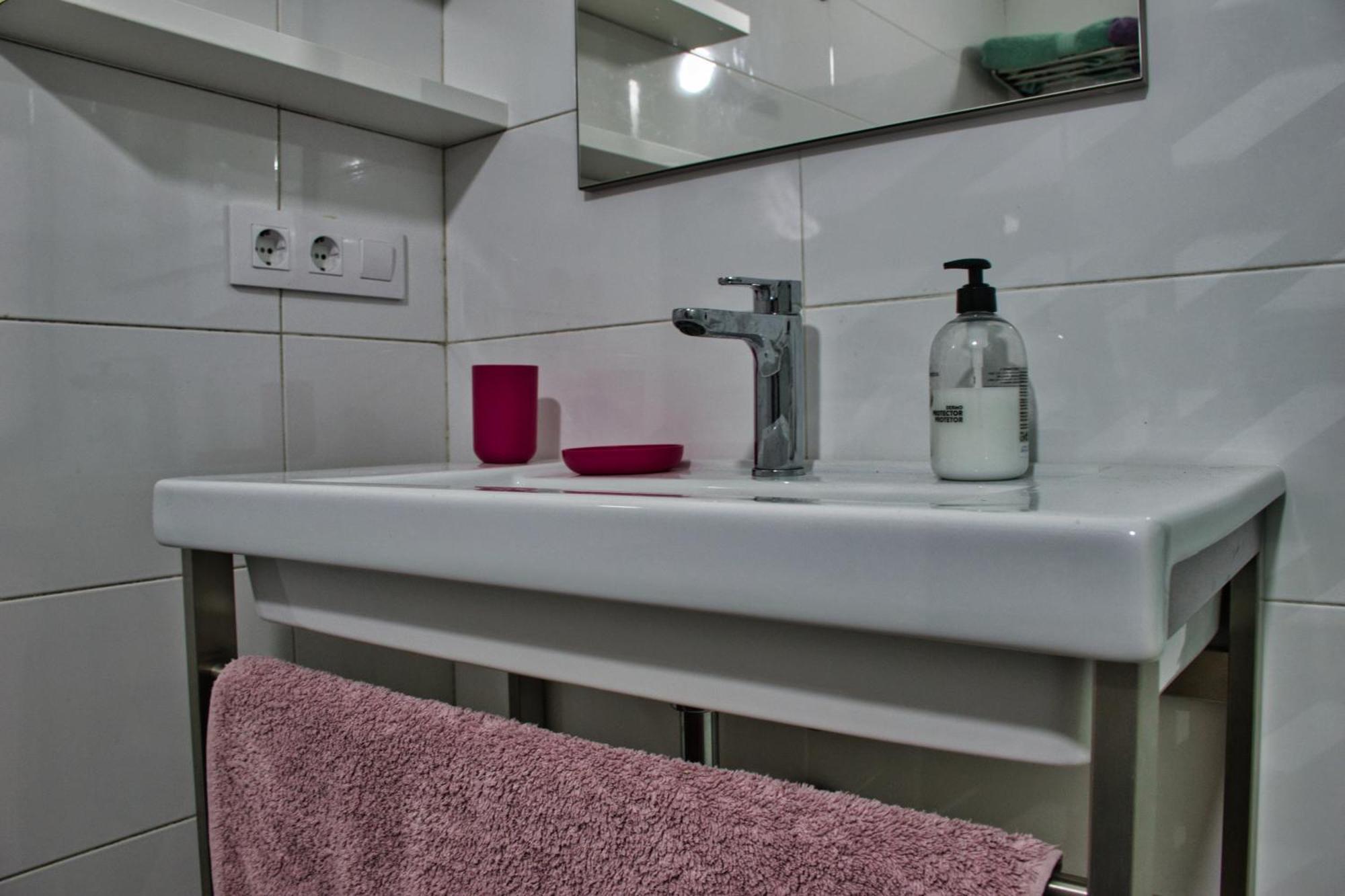 Covadonga 9 Apartments - Triana Sevilha Quarto foto